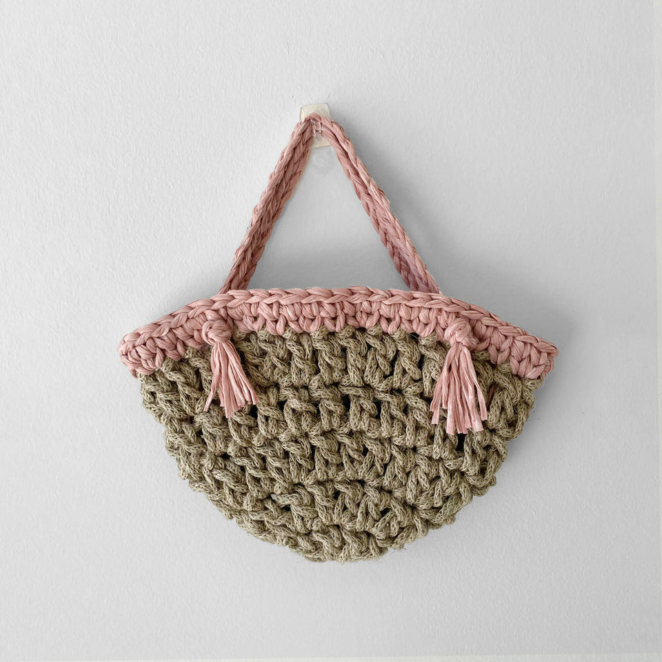 Isanka Basket Free Crochet Pattern - Free Purse Crochet Pattern