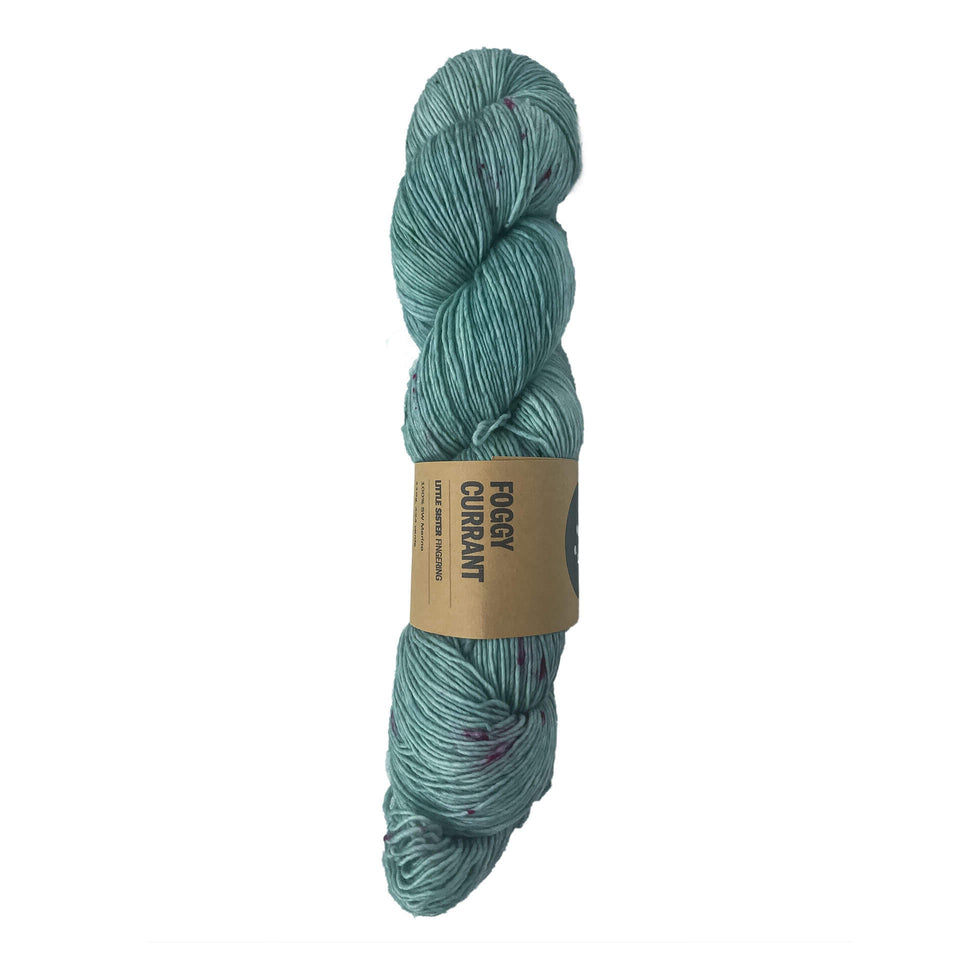 Kraeo Yarn - Indie Died Yarn - Little sister yarn -Foggy Currant