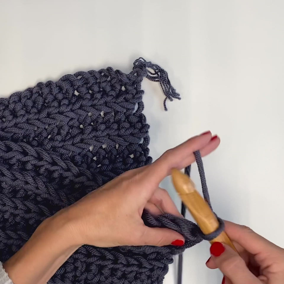 1:1 Online Crochet Private Class (Virtual) —