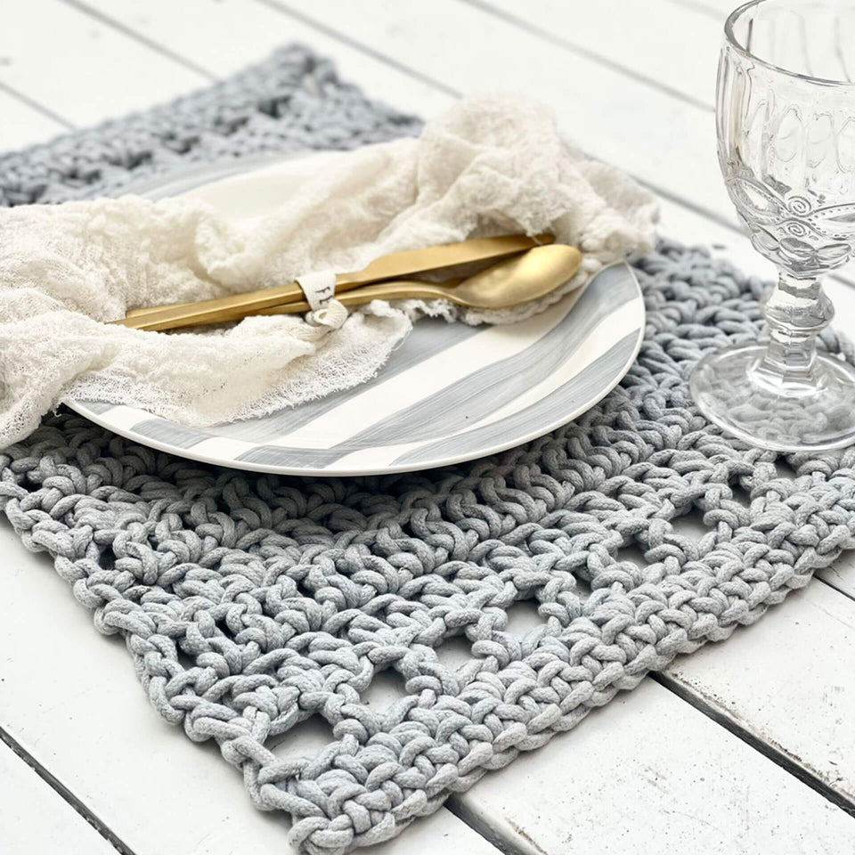 Atiy Placemat Crochet Pattern - Crochet Pattern for Beginners