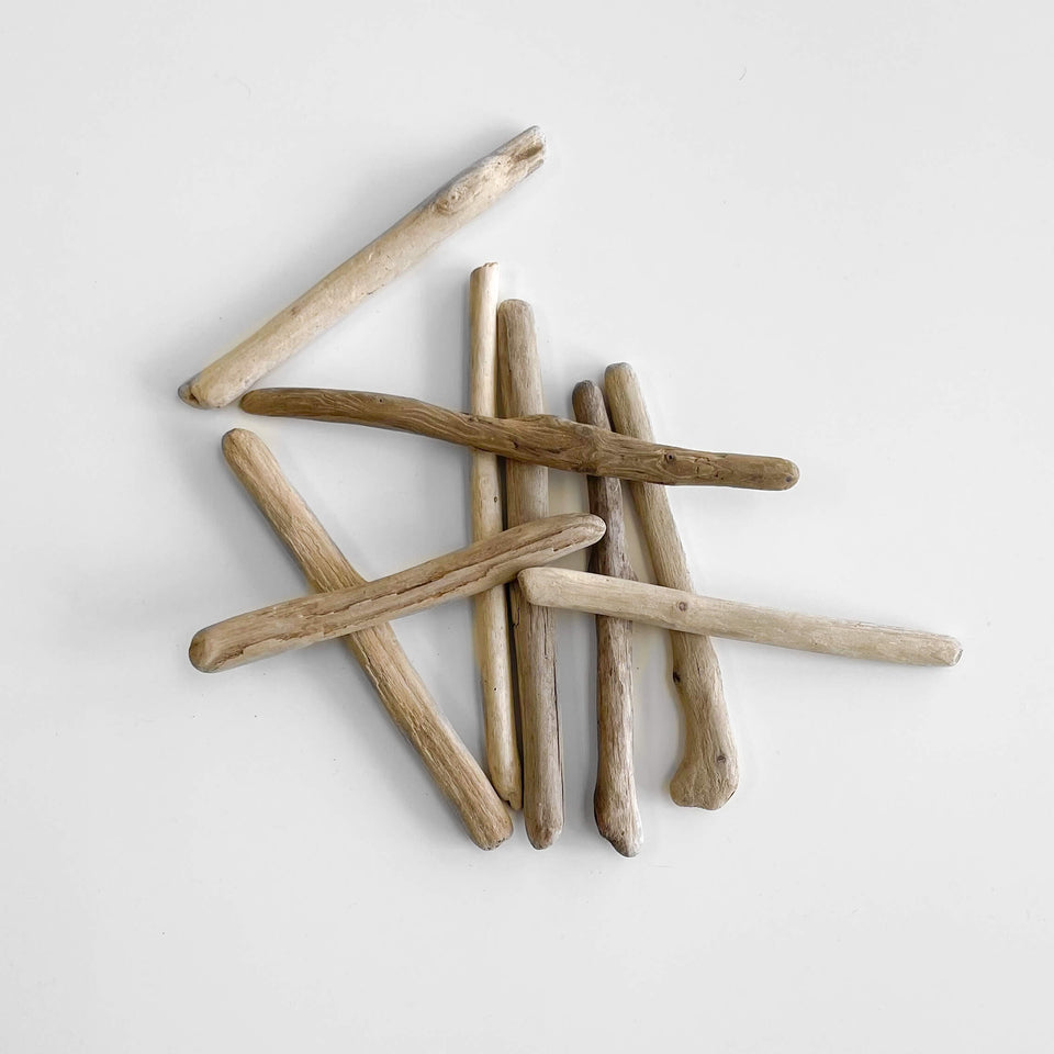 Driftwood sticks for macrame - natural accessories