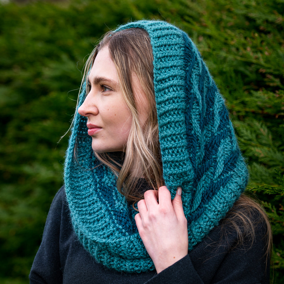 Capricorn Cowl Knitting Pattern