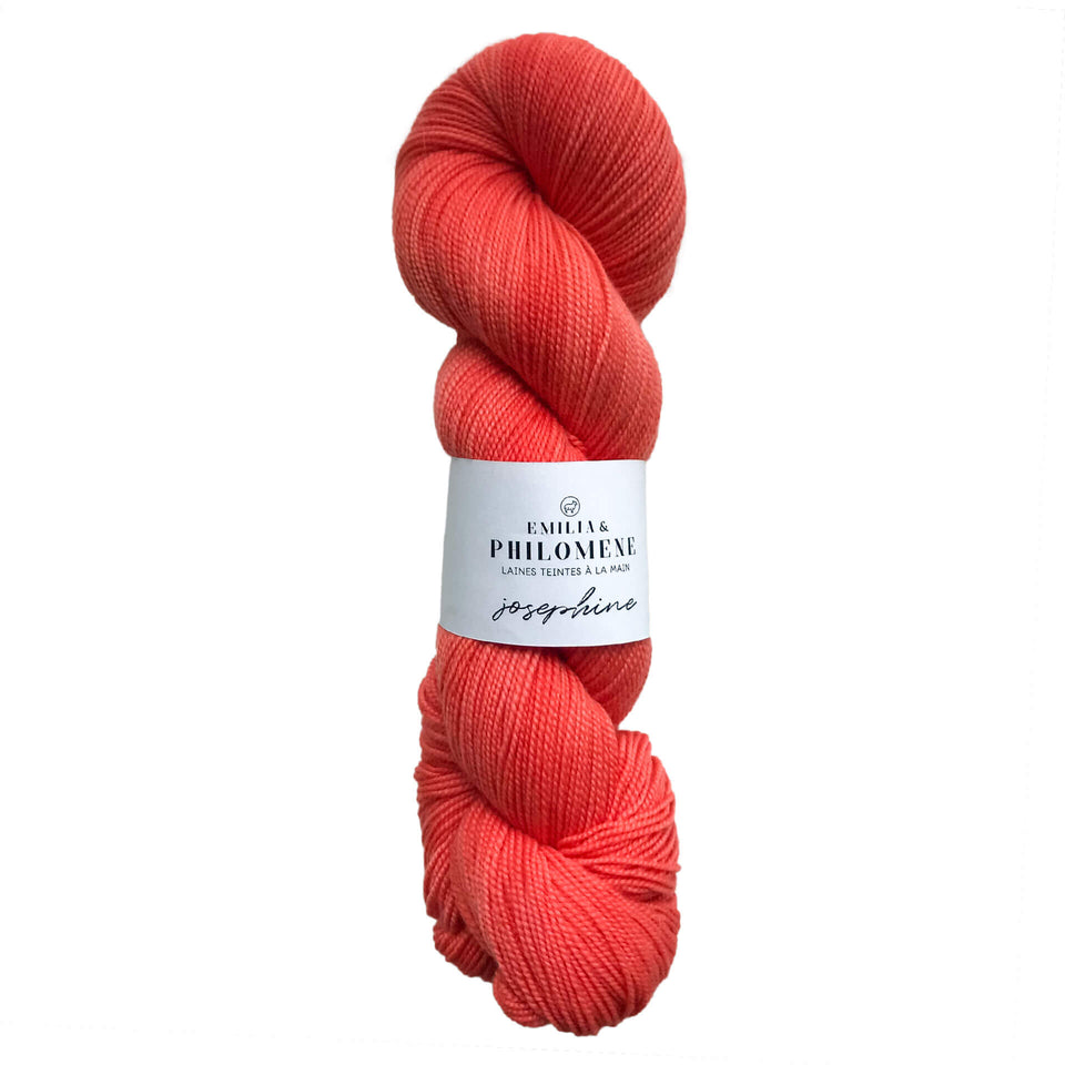 Emilia Philomene yarn Josephine Papaya  - 100% Merino Wool Hand Dyed