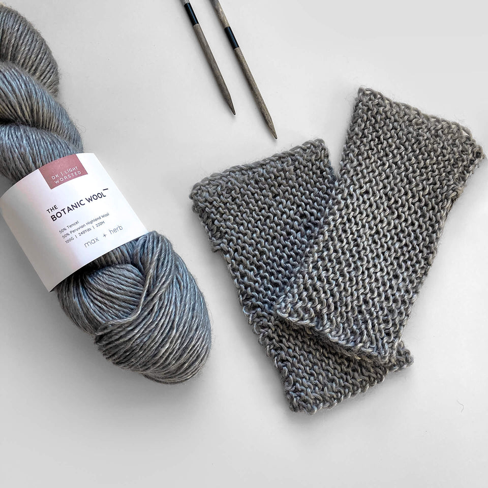 Eva Hand Warmers Knitting Pattern —