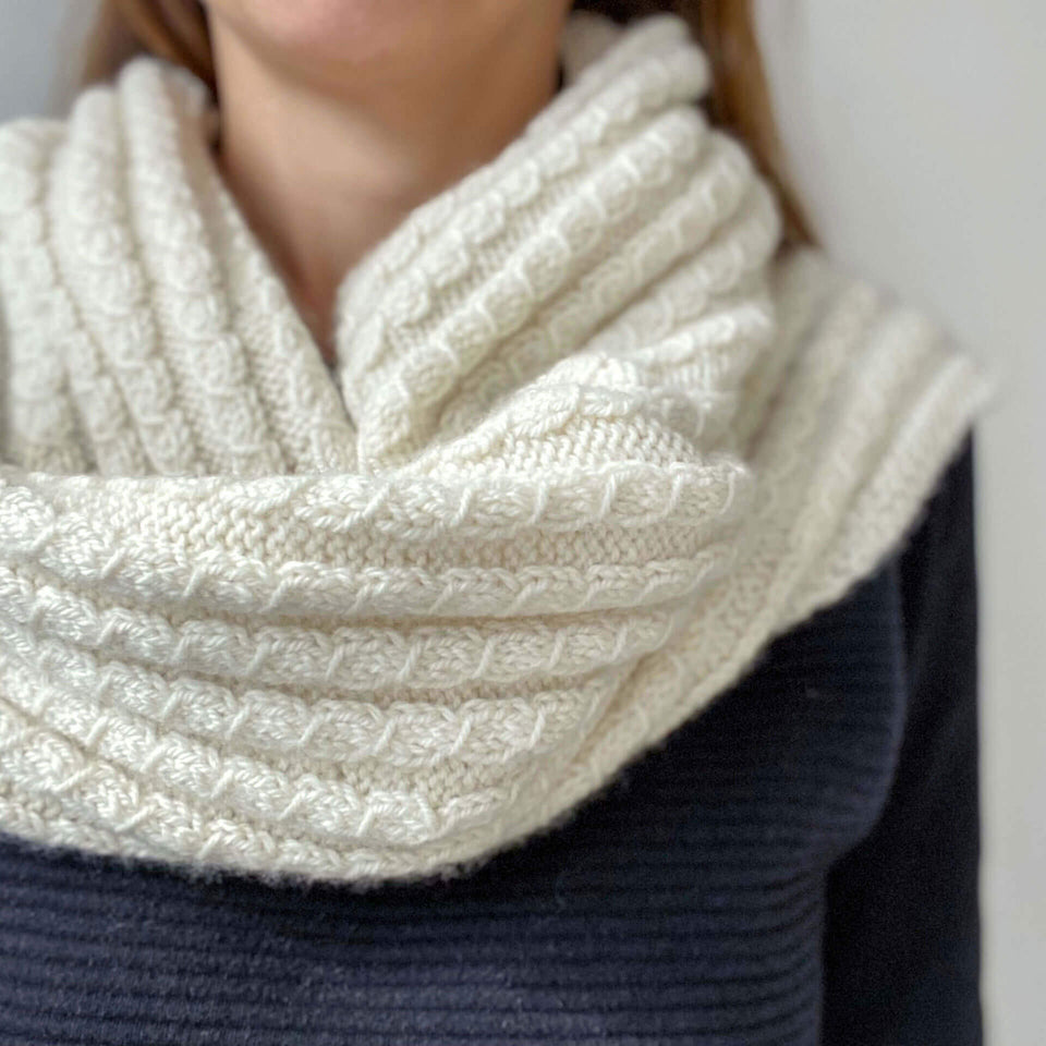 Norah Cowl Knitting Pattern