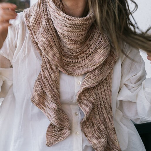 Pampa Shawl Knitting Pattern by Jojo Tricot