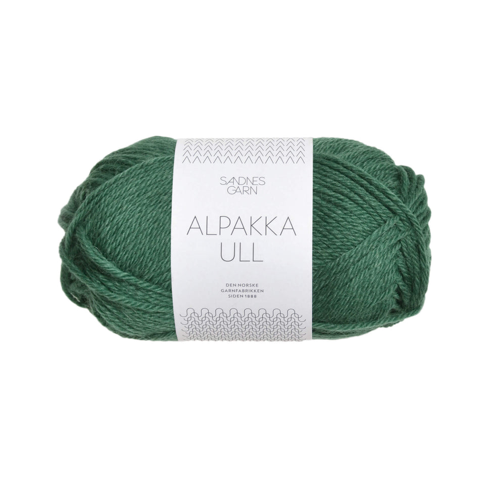 Juniper Slipover by Jojo Tricot - Knitting pattern for children - The Woodland Collection - made with Alpakka Ull Sandnes Garn Green