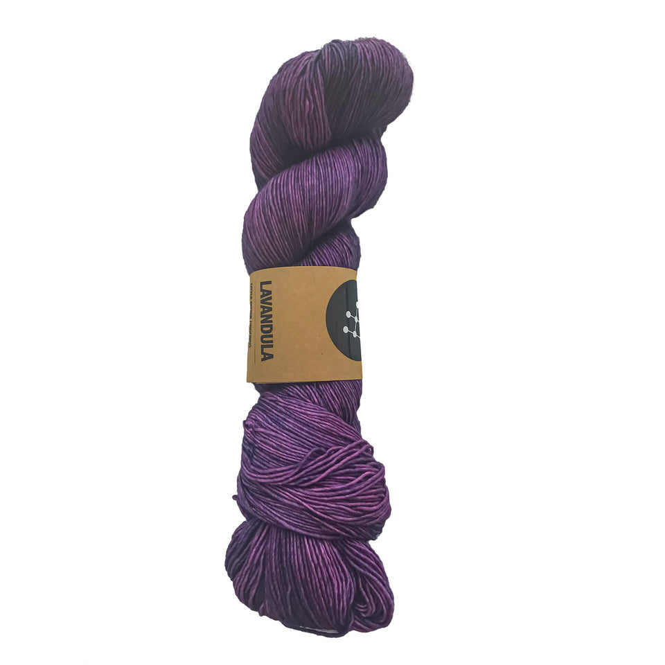 Kraeo Yarn - Indie Died Yarn - Little sister yarn - Lavandula