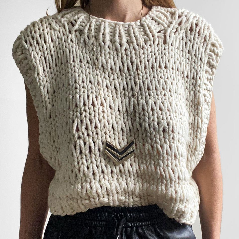 Easy knitting pattern modern vest in chunky wool